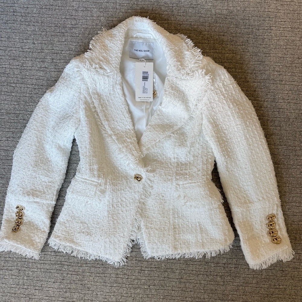 The Noli Shop Single breasted tweed blazer NWT